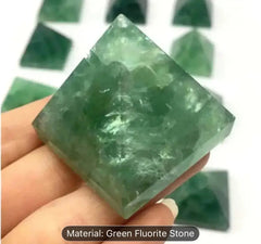 Green Fluorite Pyramid - Natural Crystal Stone 3cm - CosmicBlueprint7